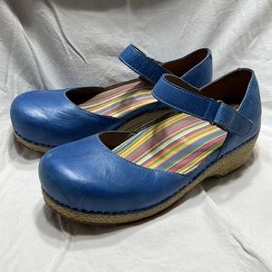 Dansko Leather Espadrille Style Clogs size 8.5